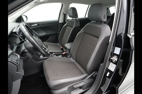 Volkswagen T-Cross 1.0 TSI 110pk Style Navigatie Trekhaak Camera Stoelverwarming 154