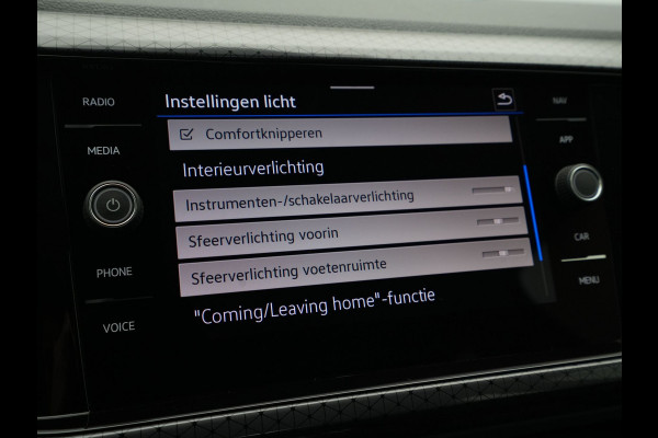 Volkswagen T-Cross 1.0 TSI 110pk Style Navigatie Trekhaak Camera Stoelverwarming 154