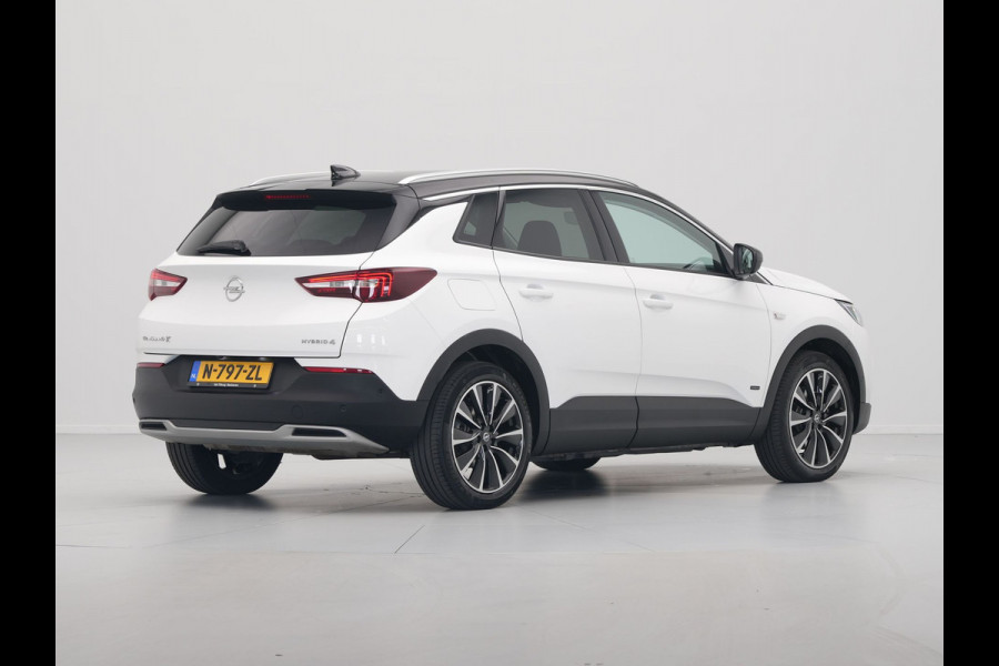 Opel Grandland X 1.6 Turbo Hybrid4 300pk Innovation Navigatie Camera Elek. klep Keyless Carplay Side Assist 68