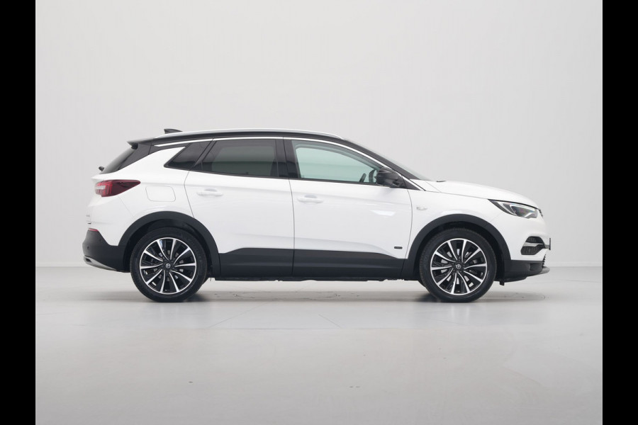 Opel Grandland X 1.6 Turbo Hybrid4 300pk Innovation Navigatie Camera Elek. klep Keyless Carplay Side Assist 68