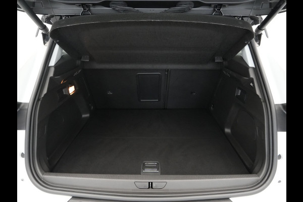 Opel Grandland X 1.6 Turbo Hybrid4 300pk Innovation Navigatie Camera Elek. klep Keyless Carplay Side Assist 68