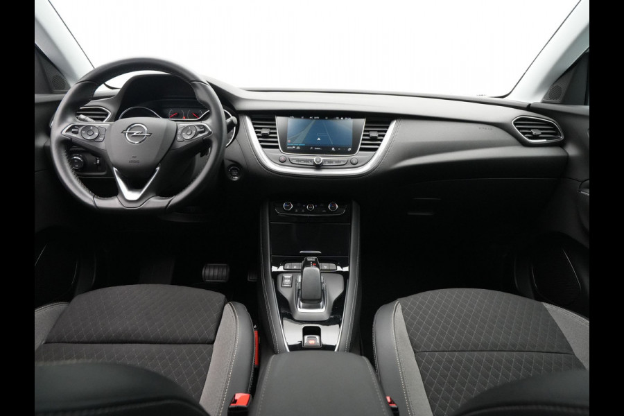Opel Grandland X 1.6 Turbo Hybrid4 300pk Innovation Navigatie Camera Elek. klep Keyless Carplay Side Assist 68
