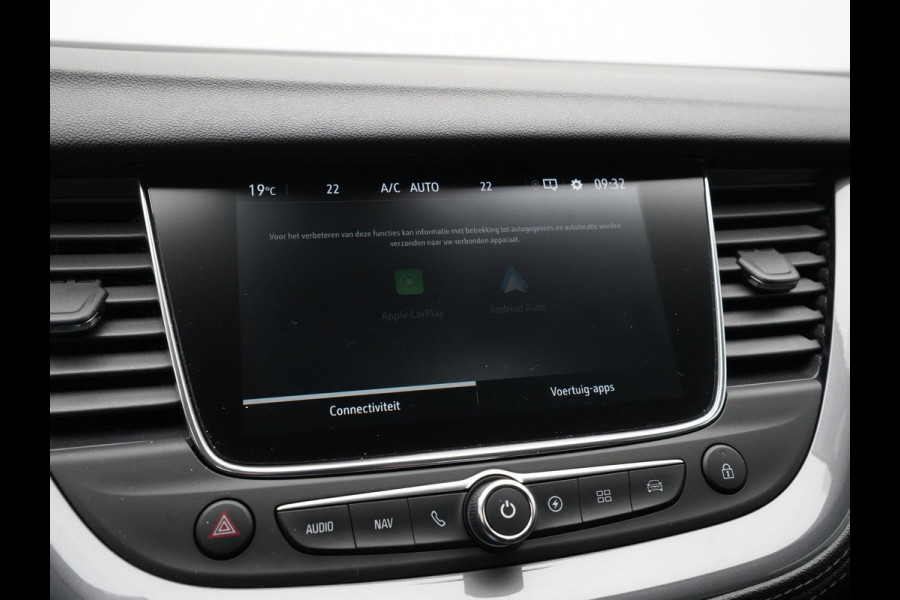 Opel Grandland X 1.6 Turbo Hybrid4 300pk Innovation Navigatie Camera Elek. klep Keyless Carplay Side Assist 68