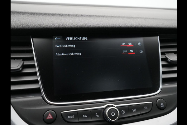 Opel Grandland X 1.6 Turbo Hybrid4 300pk Innovation Navigatie Camera Elek. klep Keyless Carplay Side Assist 68