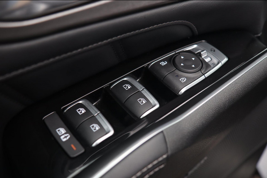 Kia Sorento 1.6 T-GDI 4WD / PANO / KEYLESS / HUD / 360 / VOLLEDIG UITGEVOERD!