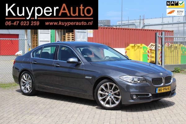 BMW 5 Serie 520i Luxury Edition AUTOMAAT VOL LEDER MULTI MEDIA DEALER ONDERHOUDEN