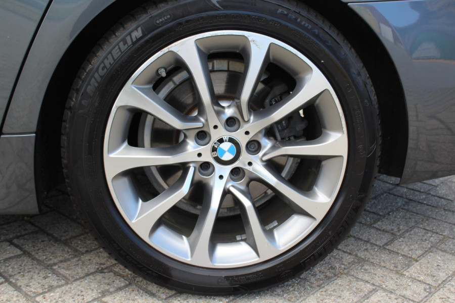 BMW 5 Serie 520i Luxury Edition AUTOMAAT VOL LEDER MULTI MEDIA DEALER ONDERHOUDEN