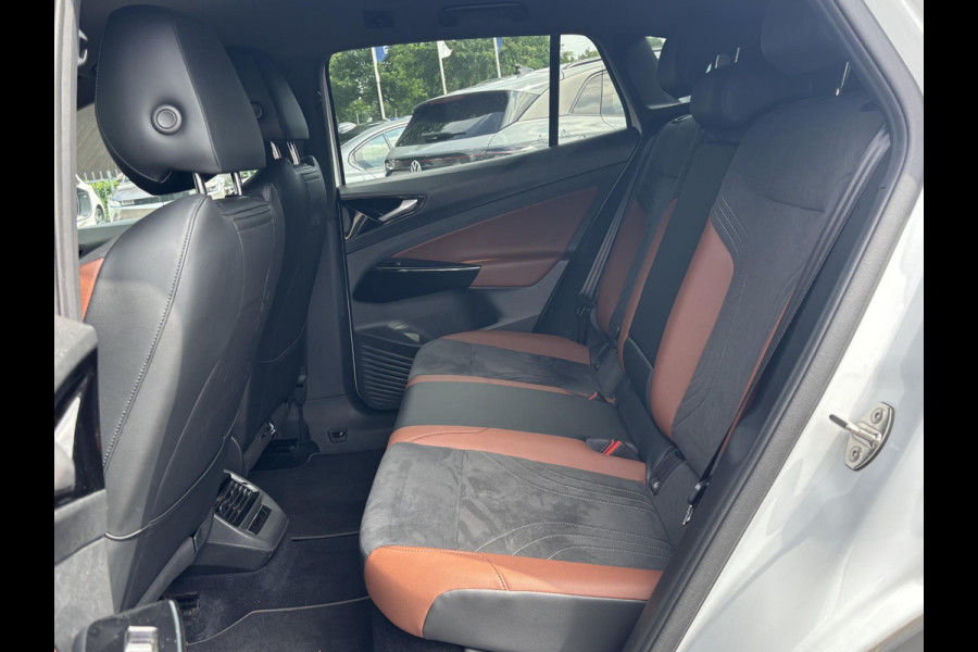 Volkswagen ID.4 Pro Performance CAMERA | LEDER/ALCANTARA | RIJKLAAR INCL. 12 MND. BOVAGGARANTIE