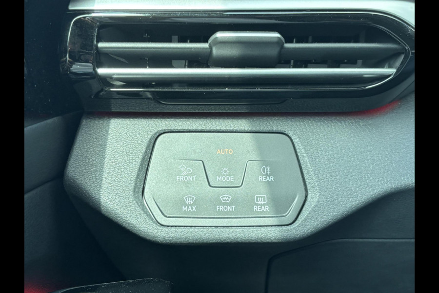 Volkswagen ID.4 Pro Performance CAMERA | LEDER/ALCANTARA | RIJKLAAR INCL. 12 MND. BOVAGGARANTIE