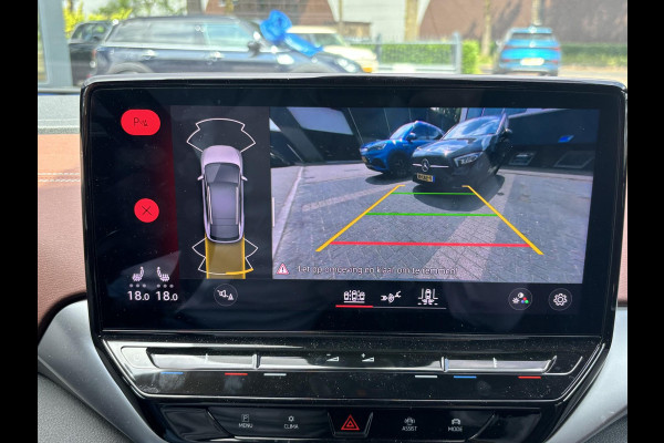 Volkswagen ID.4 Pro Performance CAMERA | LEDER/ALCANTARA | RIJKLAAR INCL. 12 MND. BOVAGGARANTIE
