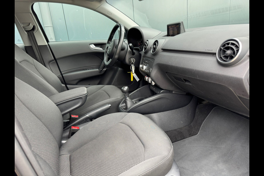 Audi A1 Sportback 1.0 TFSI Pro Line * 5deurs * Airco * Stoelverwarming *