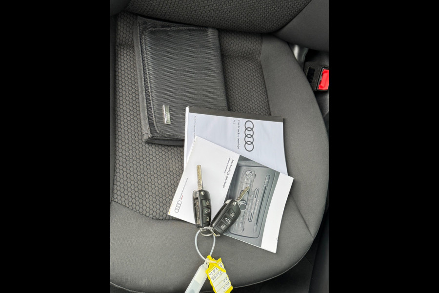 Audi A1 Sportback 1.0 TFSI Pro Line * 5deurs * Airco * Stoelverwarming *