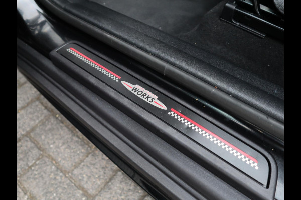 MINI Countryman 2.0 Cooper S John Cooper Works | Panodak | Sportstoelen | Apple Carplay |