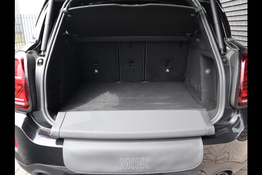 MINI Countryman 2.0 Cooper S John Cooper Works | Panodak | Sportstoelen | Apple Carplay |