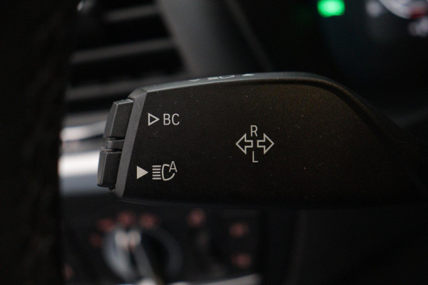 BMW X3 XDrive30e High Executive(NL-auto, 1e Eig, Dealer onderH, Carplay/ Android, Harman/Kardon, Parkeersensoren V+A, Etc)