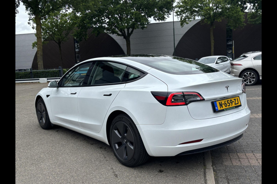 Tesla Model 3 Standard RWD Plus 60 kWh FACELIFT | AUTOPILOT | RIJKLAAR INCL. 12 MND. BOVAGGARANTIE