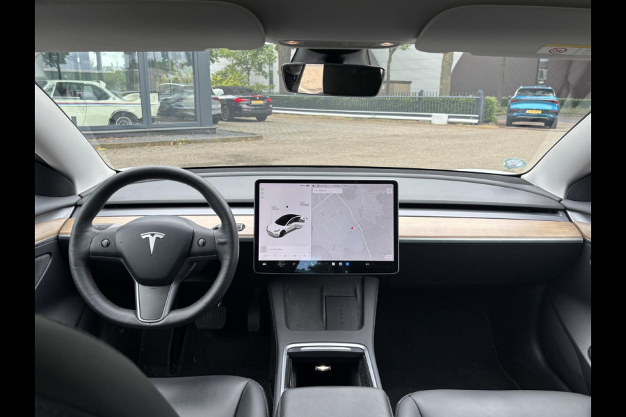 Tesla Model 3 Standard RWD Plus 60 kWh FACELIFT | AUTOPILOT | RIJKLAAR INCL. 12 MND. BOVAGGARANTIE