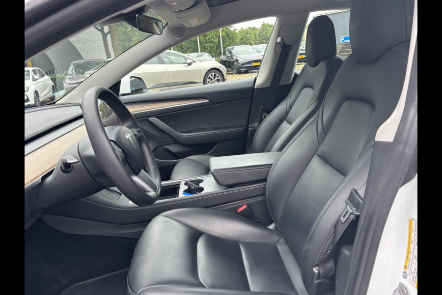 Tesla Model 3 Standard RWD Plus 60 kWh FACELIFT | AUTOPILOT | RIJKLAAR INCL. 12 MND. BOVAGGARANTIE