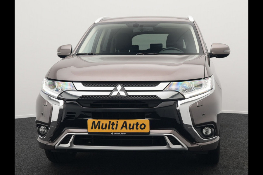 Mitsubishi Outlander 2.4 Intense Plug In Hybrid 225pk Dealer O.H PHEV | Alcantara Sportstoelen Verwarmd | Keyless | Navi Full Map | Camera | Apple Carplay | PDC V + A |