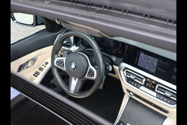 BMW 3 Serie Touring 320i High Executive | HUD | Panodak | Adaptive Cruise
