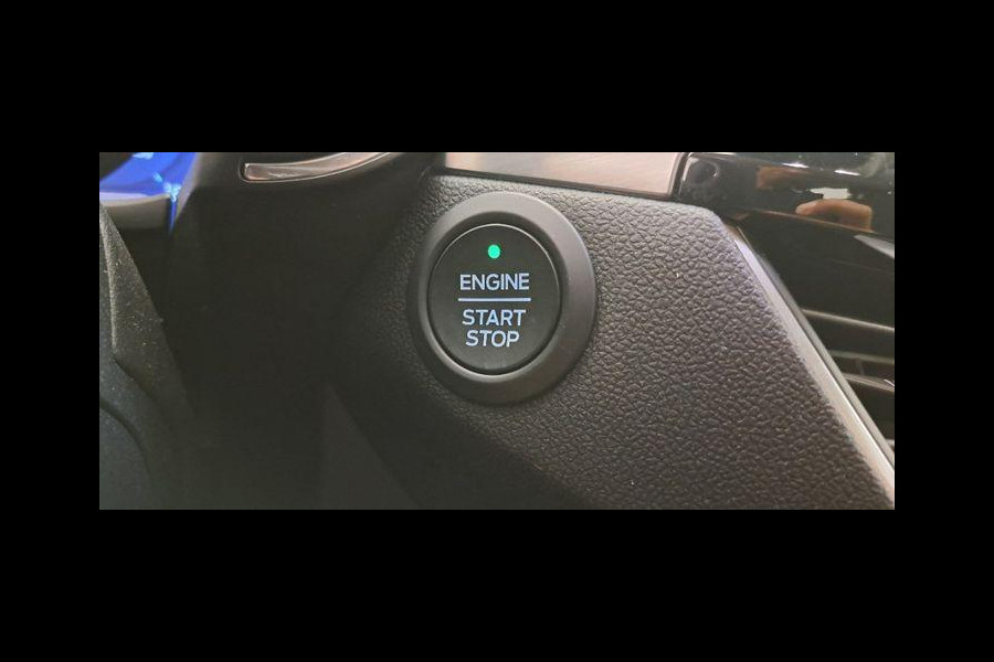 Ford Kuga 2.5 PHEV Titanium 225pk | Winterpack | Afneembare Trekhaak | 1.500kg Trekgewicht | All Weather Michelin Cross Climate | Sync 3 Navigatie