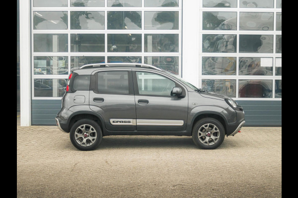 Fiat Panda TwinAir Turbo 4x4 Cross | Clima | Winter Pack | Dakrails | Privacy Glass | PDC | Enige in NL !