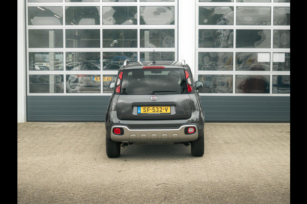 Fiat Panda TwinAir Turbo 4x4 Cross | Clima | Winter Pack | Dakrails | Privacy Glass | PDC | Enige in NL !
