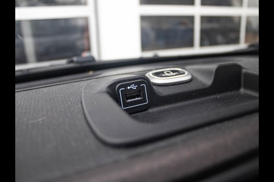 Fiat Panda TwinAir Turbo 4x4 Cross | Clima | Winter Pack | Dakrails | Privacy Glass | PDC | Enige in NL !