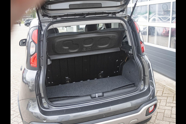 Fiat Panda TwinAir Turbo 4x4 Cross | Clima | Winter Pack | Dakrails | Privacy Glass | PDC | Enige in NL !