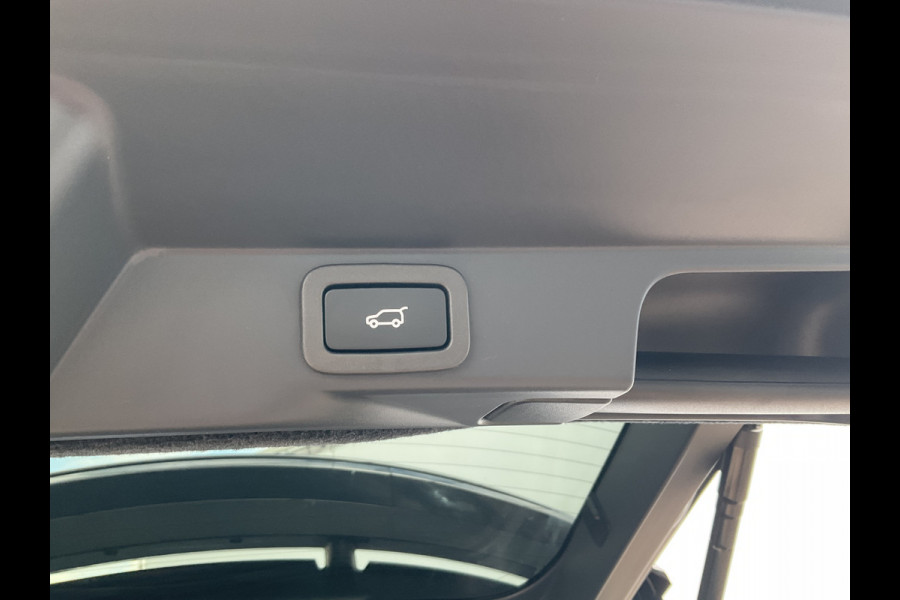 Land Rover Range Rover Sport P400e Limited Edition Pano.Dak Matrix Meridian HUD Leder Plug-in!