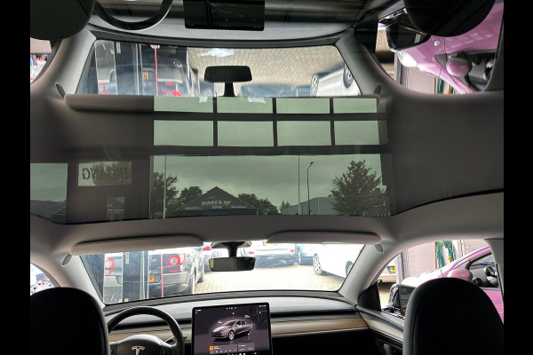 Tesla Model Y RWD 58 kWh NOG 5 JAAR GARANTIE VOOR ACCU
