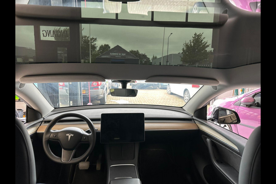 Tesla Model Y RWD 58 kWh NOG 5 JAAR GARANTIE VOOR ACCU