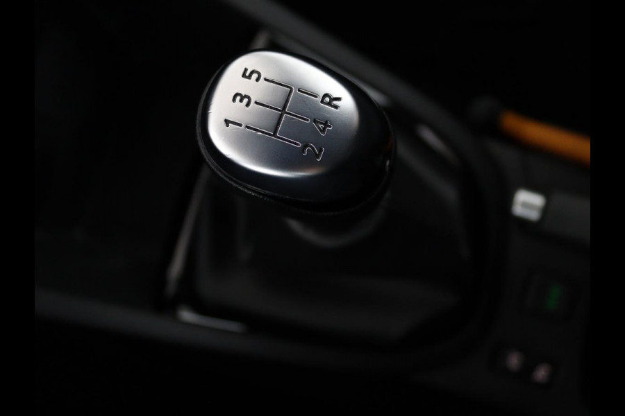 Renault Clio 0.9 TCe Limited | Navigatie | Bluetooth | Keyless | Cruise control | Airco | Parkeerhulp
