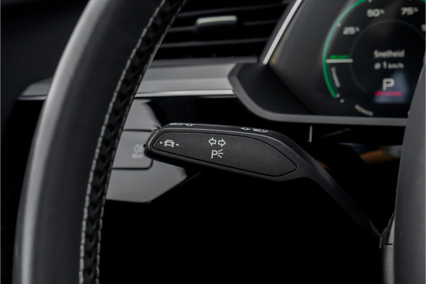 Audi e-tron 50 Quattro Launch Ed S-Line Black 71 kWh Pano ACC 21"