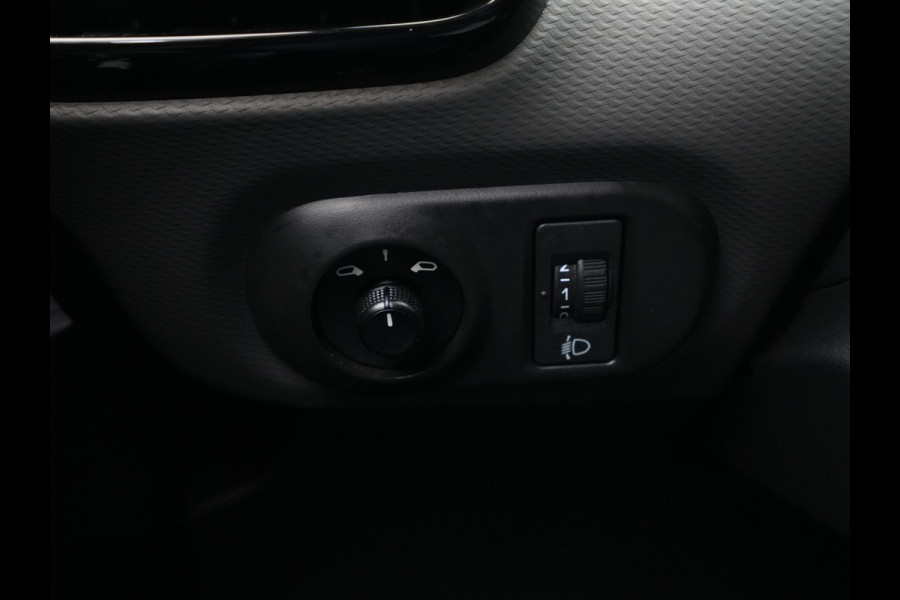 Citroën C4 Cactus 1.2 PureTech 110pk Feel Navi via App Clima Cruise Pdc 203