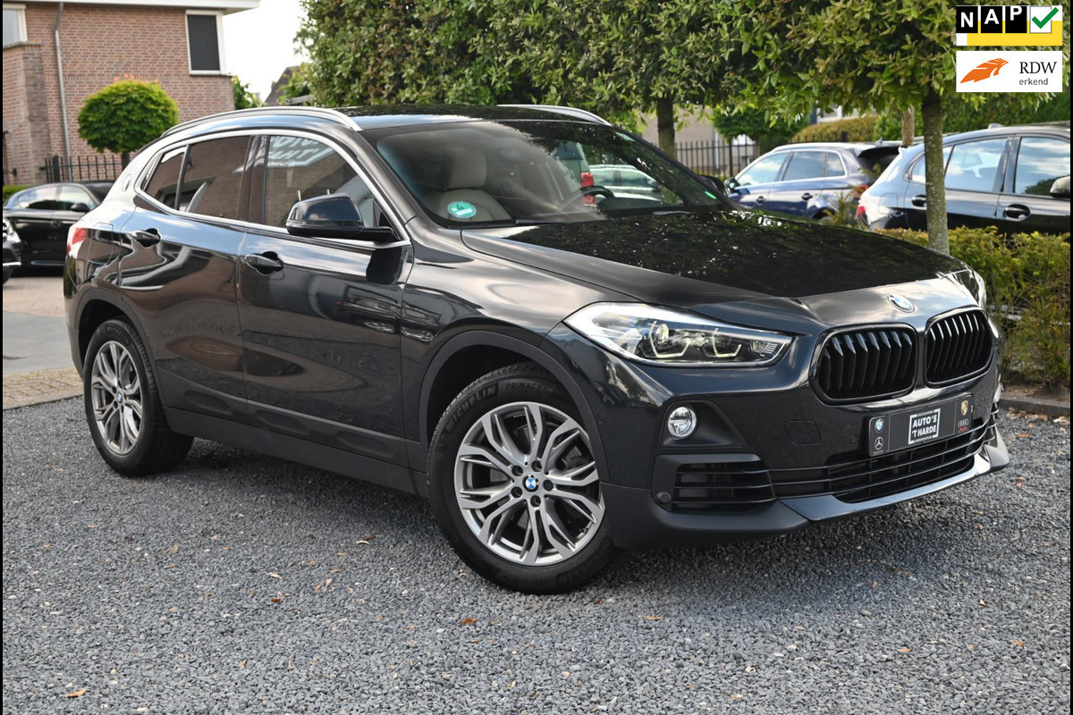 BMW X2 SDrive20i High Executive 192 PK Aut. Leder Led Cruise Clima 18'' BMW X2 SDrive20i High Executive 192 PK Aut. Leder Led Cruise Clima 18''