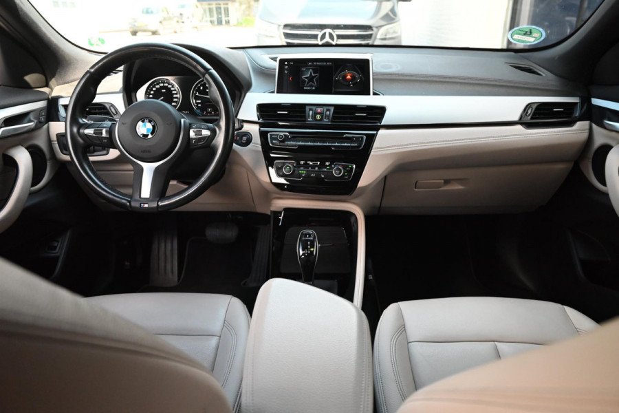 BMW X2 SDrive20i High Executive 192 PK Aut. Leder Led Cruise Clima 18''