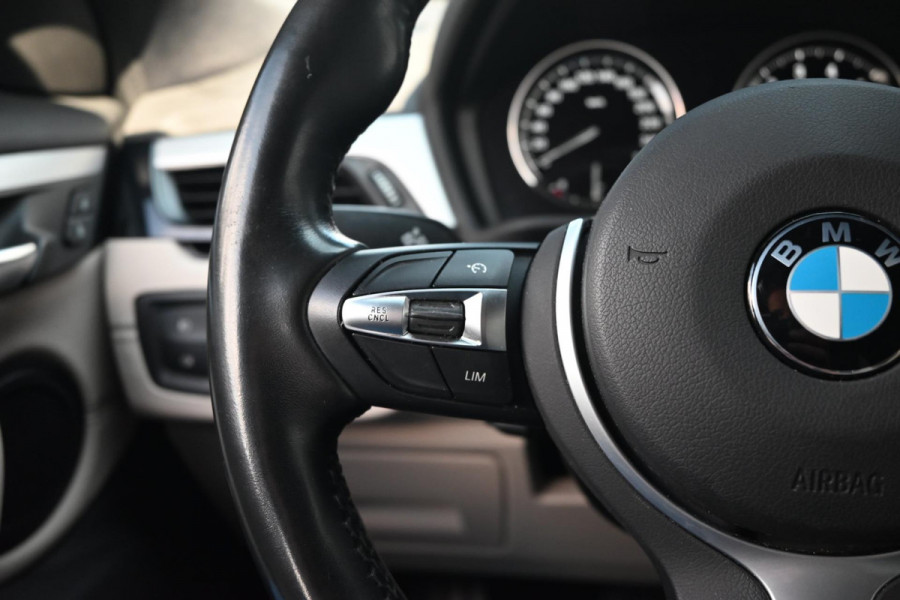 BMW X2 SDrive20i High Executive 192 PK Aut. Leder Led Cruise Clima 18''