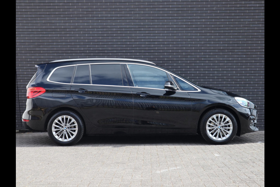 BMW 2 Serie Gran Tourer 218i High Executive | Head Up | Panodak | Memory stoelen | Trekhaak |
