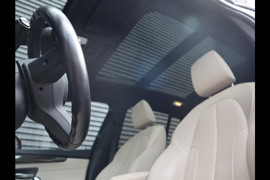 BMW 2 Serie Gran Tourer 218i High Executive | Head Up | Panodak | Memory stoelen | Trekhaak |