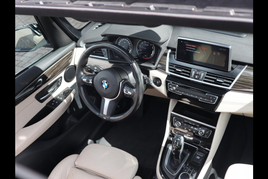 BMW 2 Serie Gran Tourer 218i High Executive | Head Up | Panodak | Memory stoelen | Trekhaak |