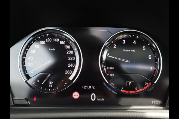 BMW 2 Serie Gran Tourer 218i High Executive | Head Up | Panodak | Memory stoelen | Trekhaak |