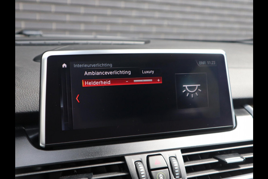 BMW 2 Serie Gran Tourer 218i High Executive | Head Up | Panodak | Memory stoelen | Trekhaak |