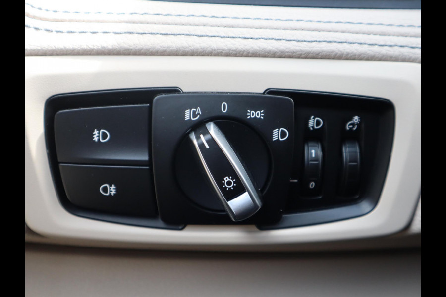 BMW 2 Serie Gran Tourer 218i High Executive | Head Up | Panodak | Memory stoelen | Trekhaak |