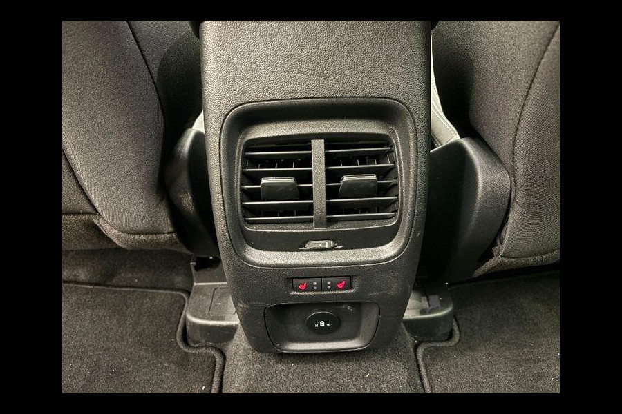 Ford Kuga 2.5 PHEV Titanium 225pk | Driver Assistance Pack | Winterpack | Wegklapbare Trekhaak | All Season Michelin Cross Climate | 1.500kg Trekgewicht