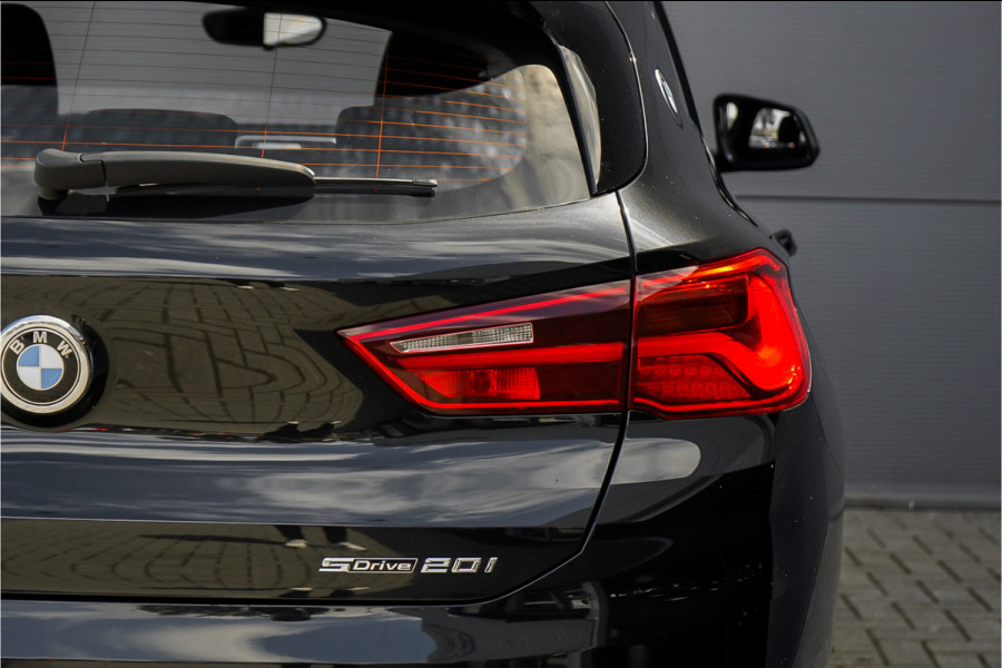 BMW X2 sDrive20i M-Sport High Ex Shadow Navi Trekhaak 19"