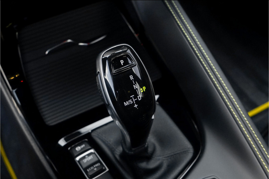 BMW X2 sDrive20i M-Sport High Ex Shadow Navi Trekhaak 19"