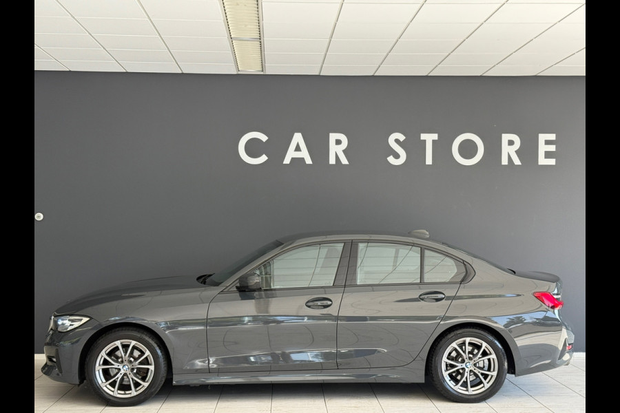 BMW 3-serie 320i 184PK Executive Edition Sportstoelen