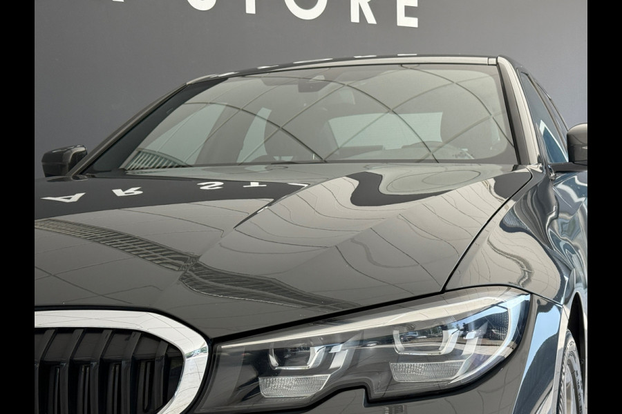 BMW 3-serie 320i 184PK Executive Edition Sportstoelen