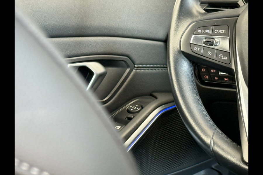 BMW 3-serie 320i 184PK Executive Edition Sportstoelen